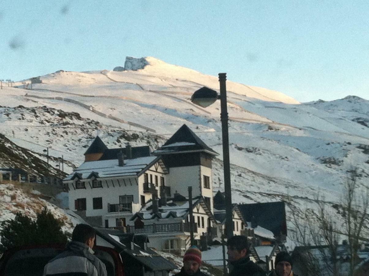 Apartamento De Lujo En Sierra Nevada Luaran gambar